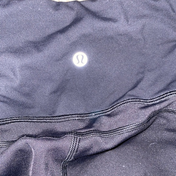 Lululemon Toasty Tech Tight II - Picture 7 of 8
